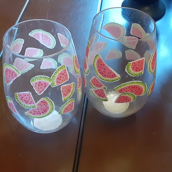 Watermelon design Wicker Serving Tray. Cups not included. - Picture 4 of 4